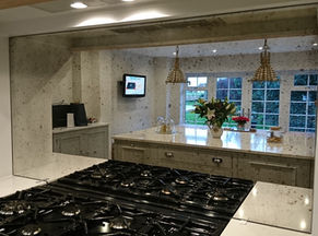 Antique Toughened-Mirror Splash Back