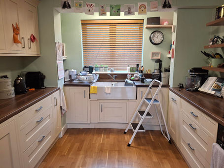 Kitchen Respray Transformation in Maidstone with New Worktops and Splashback Tiles