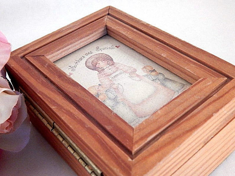 Thumbnail: Jewelry Box Ring Keeper Mothers are Special Wooden Keepsake Trinket Storage Vintage Gift Box for Mom