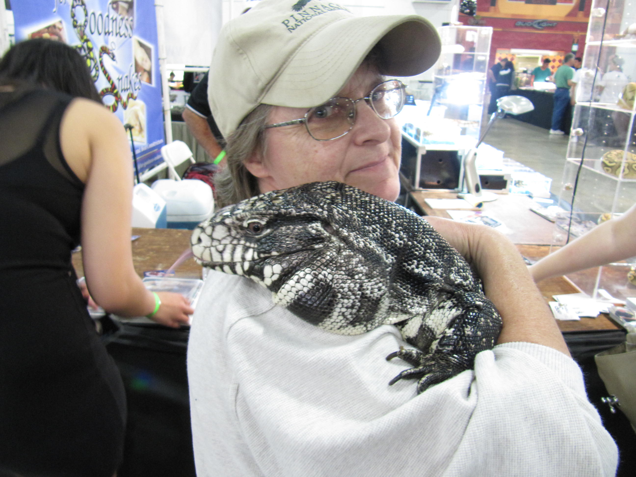 Mr. Cappers' Happy Pets