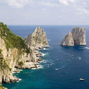 Phục Vụ Theo Ơn Chúa Ban