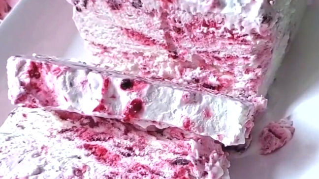 Mixed Berry Semifreddo - An Italian Frozen Dessert. Made SugarFree | Lowcarb | Keto