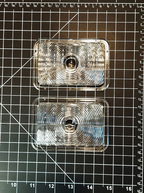 C22573 -K, C14304 Light Lens Kit New Plastic Replacement Pair For