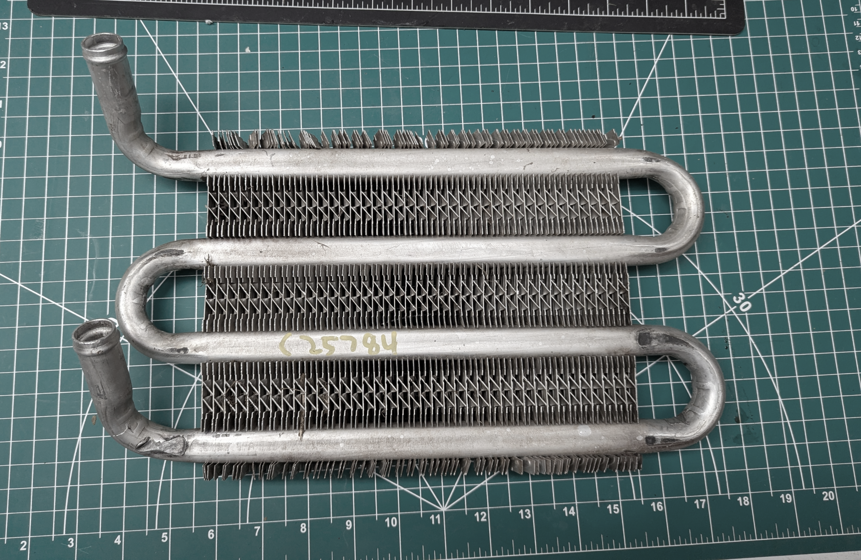 C25784, C22769, Mid/Late 200-400 Models Hydraulic Cooler Heat Exchanger *USED*