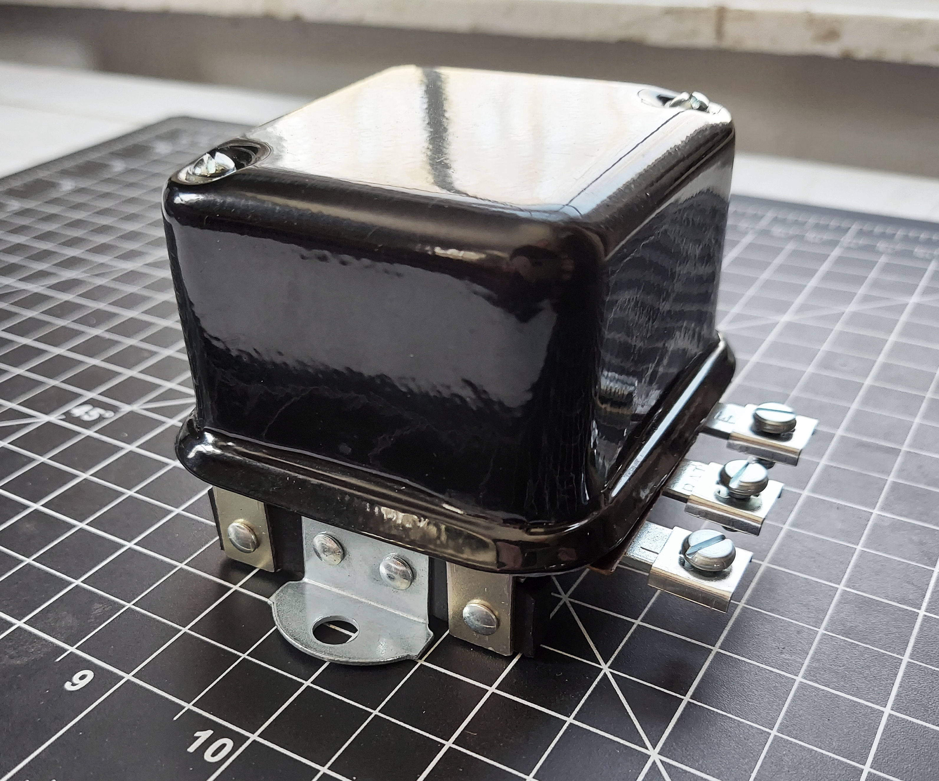 C28386 Voltage Regualtor For Starter Generator Equipped Engines