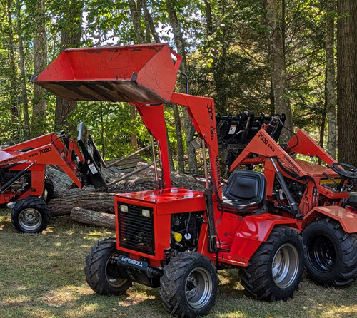 ～carly 出品～ Beautiful Case Ingersoll 7020 4x4 Mini Commercial Loader Tractor