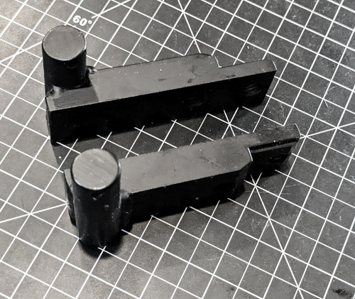 RT-79567専用 C14459, C25789 Sleeve Hitch UPGRADED Bracket Kit C47807, C47809