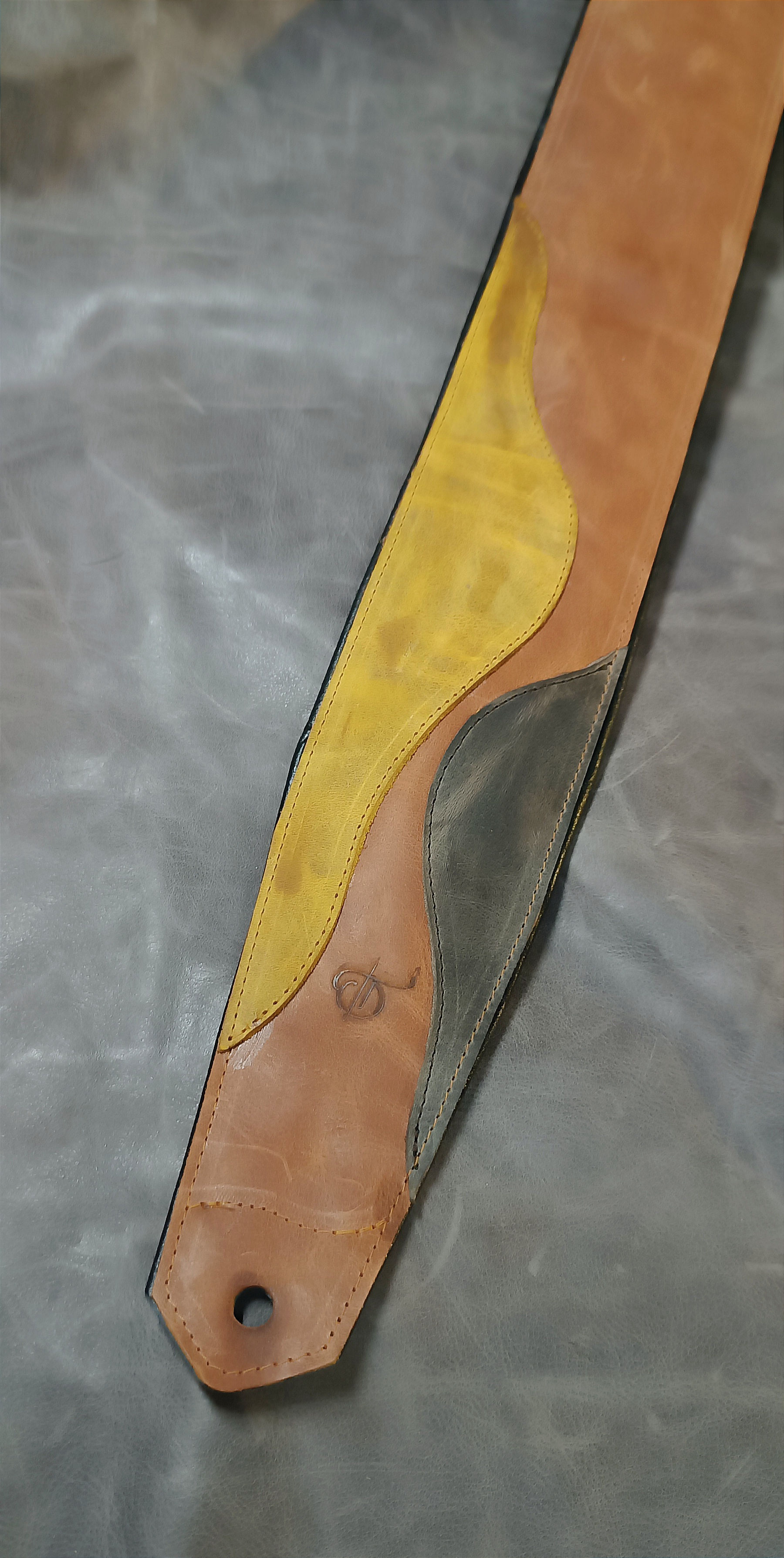 Art Waves - yellow