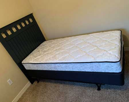 Thumbnail: Twin Mattress Comfort Plush 8 1/2inch