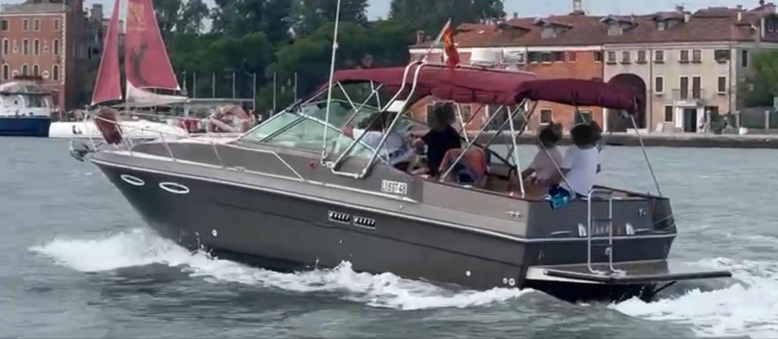 SEA RAY - 270 AMBERJACK