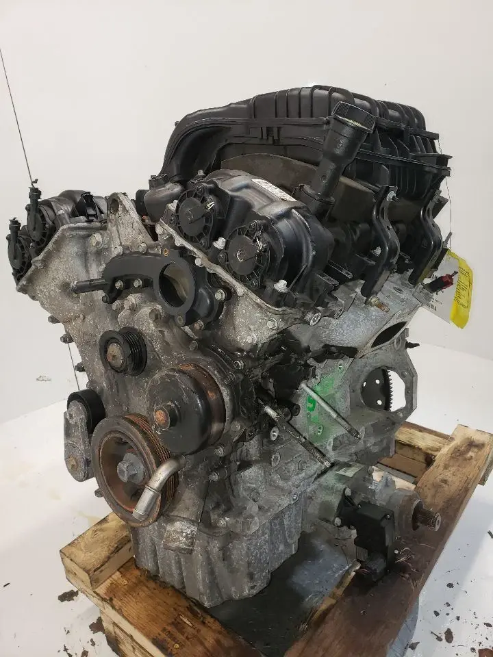 Thumbnail: 2014 2015 Chrysler 300 3.6L VIN G 8th Digit AWD Engine Motor For Sale