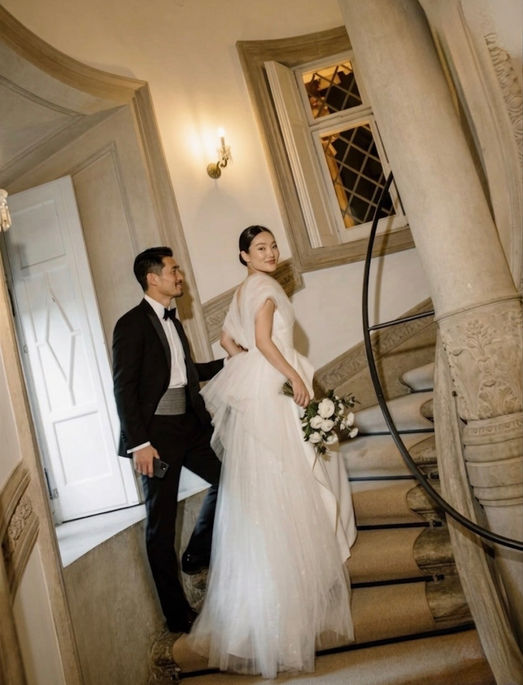 Exclusive elopement in Rome with private courtyard ceremony, bespoke floral styling, and seven-course candlelit dinner on a private terrace