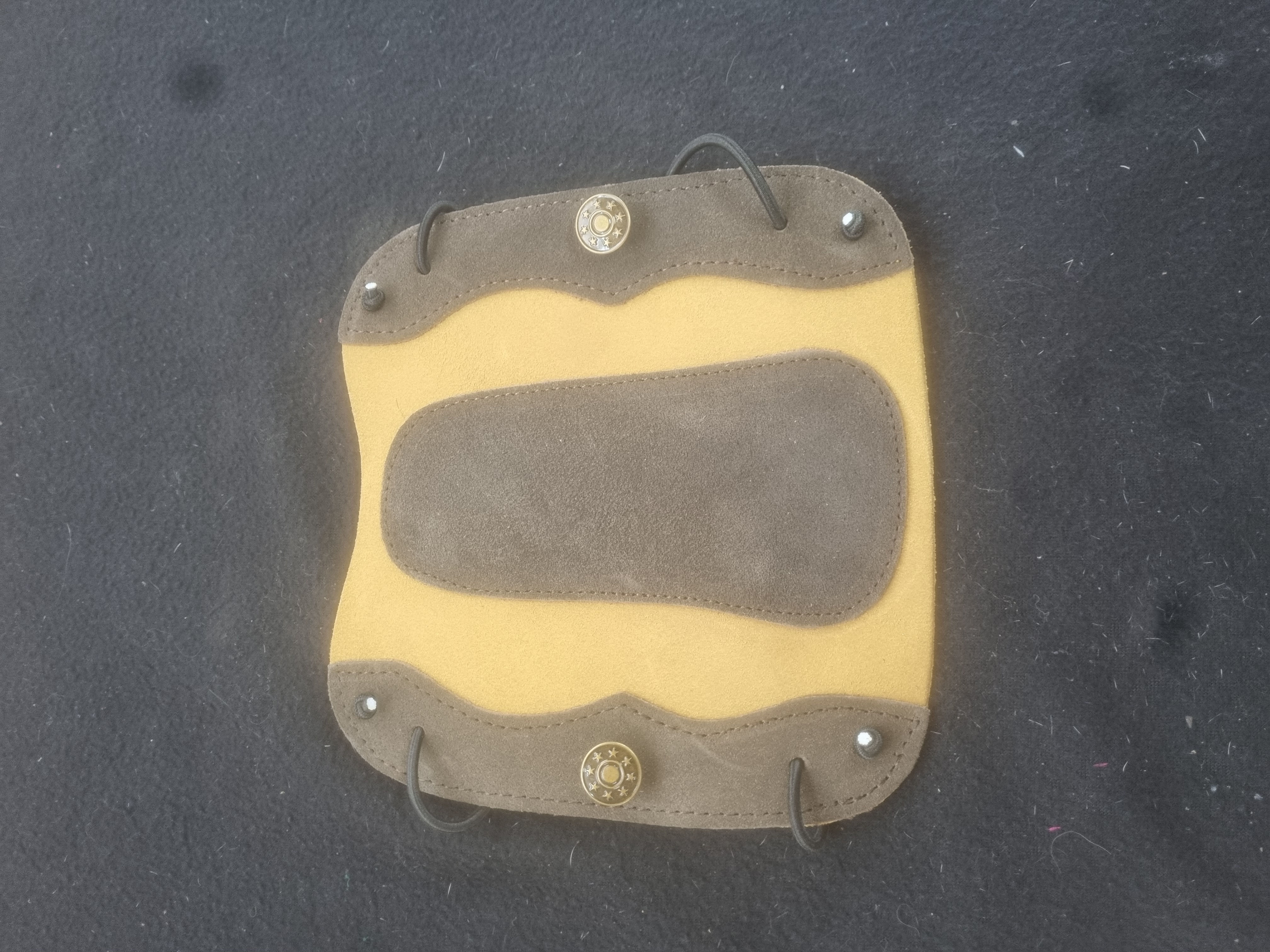 SSS Easy on Armguard