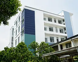 รับเหมาก่อสร้าง