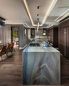 Luxury kitchen design with island kitchen table