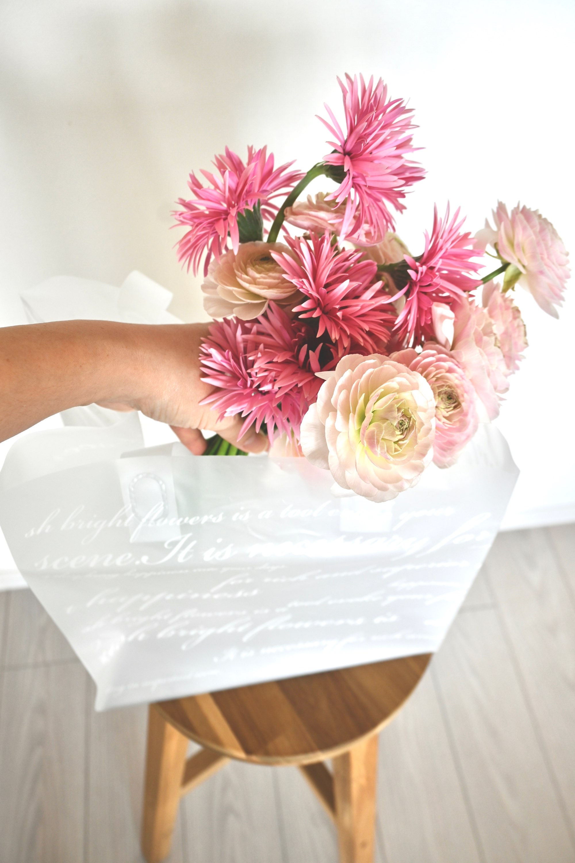 Shopping bag for flowers (for arrangements and bouquets)