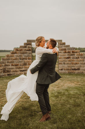 Mr & Mrs Boileau | Hilltop Memory Makers Coral MI