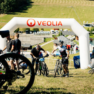 Proč skupina Veolia podporuje cyklistiku?