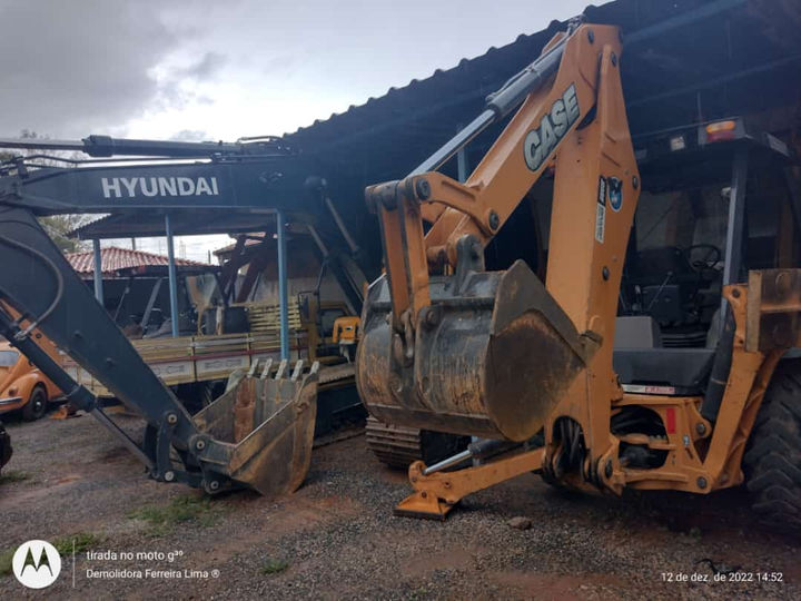 Nossos equipamentos
Demolidora Ferreira Lima - demolição e terraplenagem