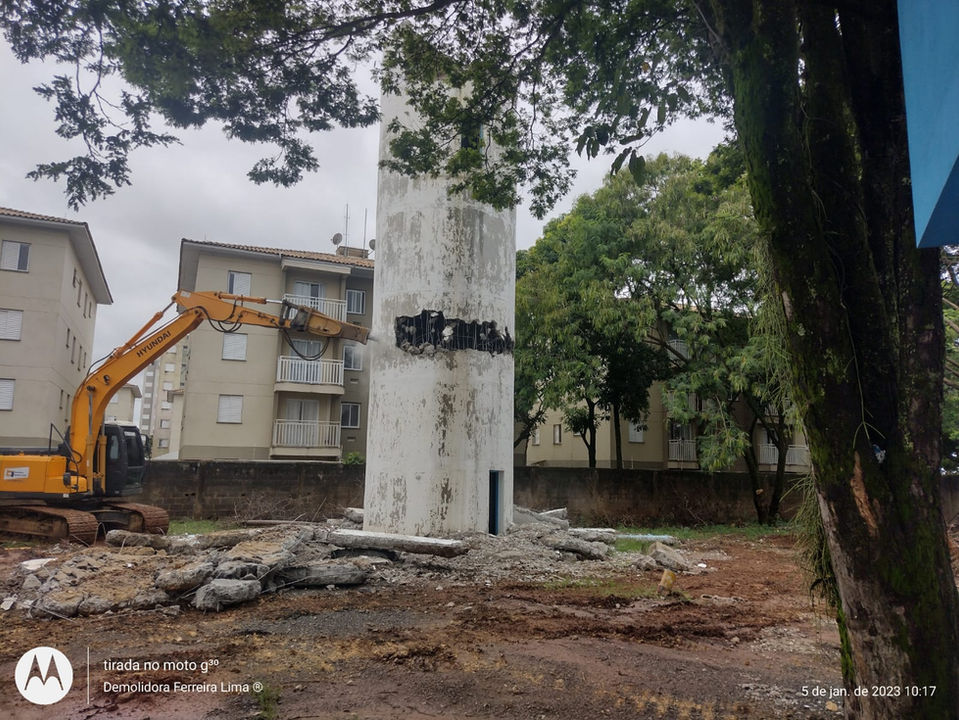 Longitude Incorporadora / Sabesp - Demolidora Ferreira Lima