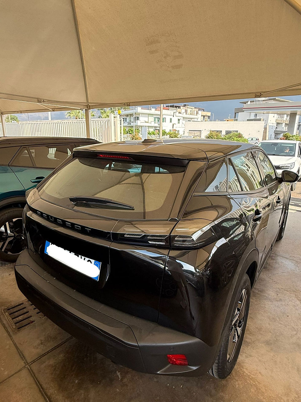 Miniatura: 2024 PEUGEOT 2008 1.2cc 100cv "ALLURE"