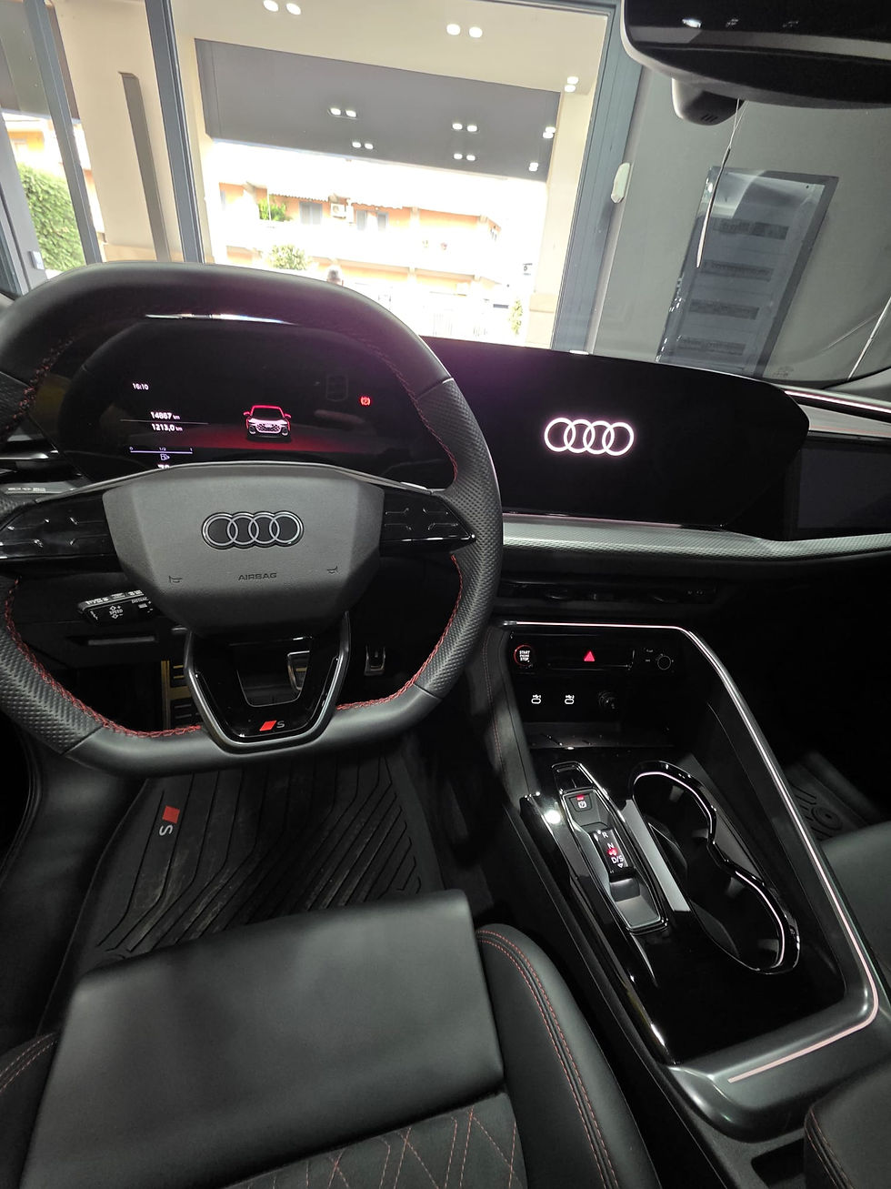 Thumbnail: AUDI Q5 SPB 2.0 204CV
