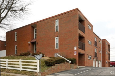 Fontaine Landing Apartments