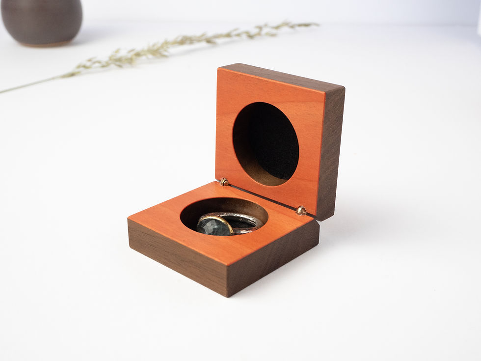 Thumbnail: Helia walnut ring box
