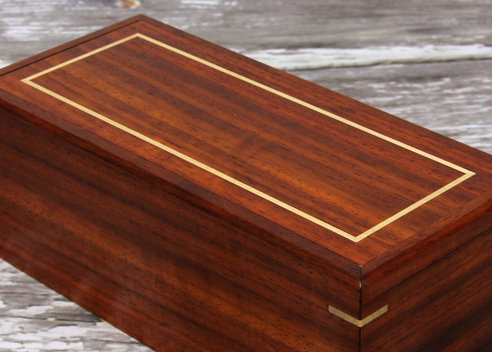 Maple Inlay in Paduak