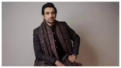 Pratik Gandhi Considers Hosting Garba at Home Amidst Navratri Celebrations