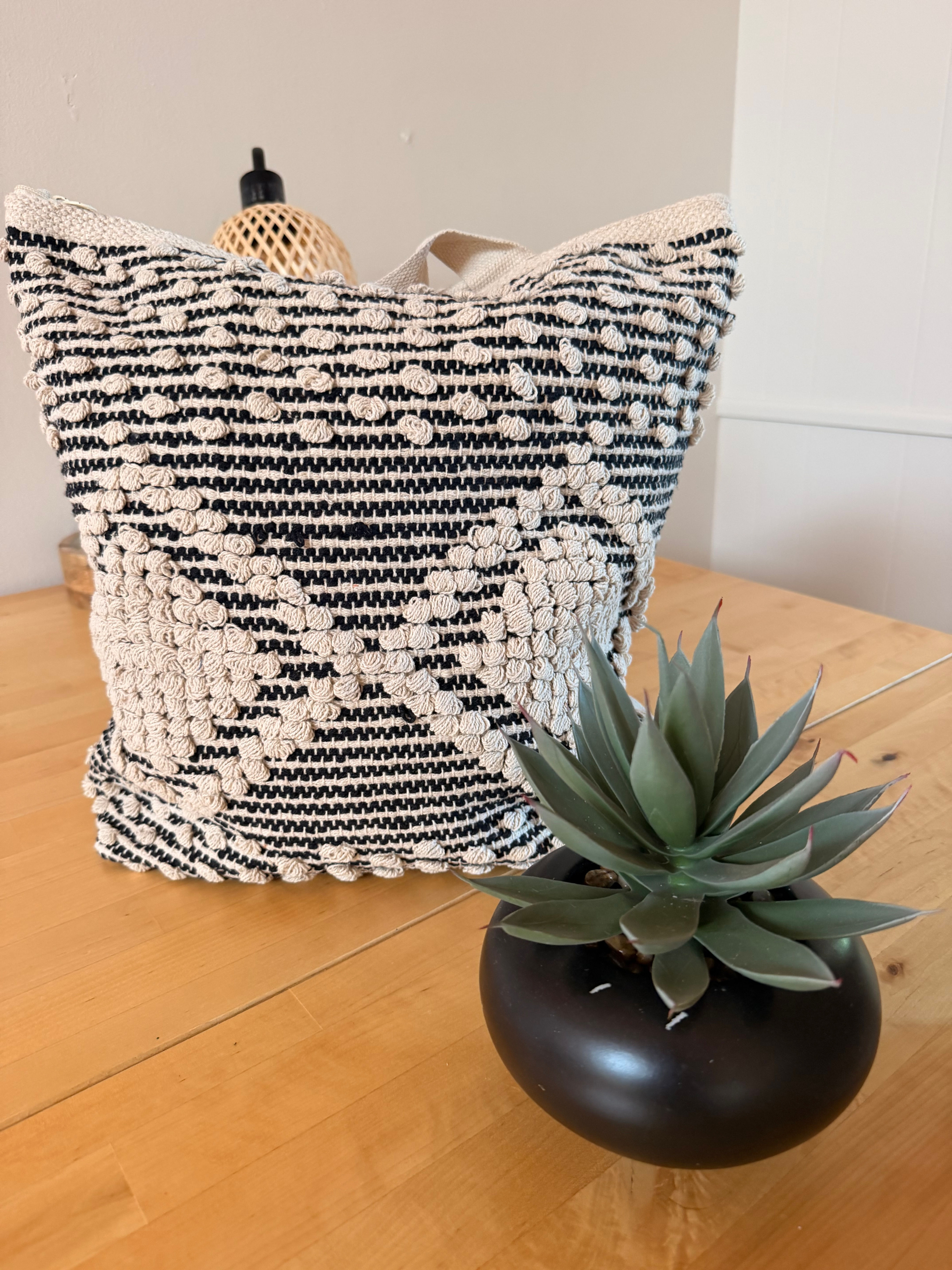 Handbag
