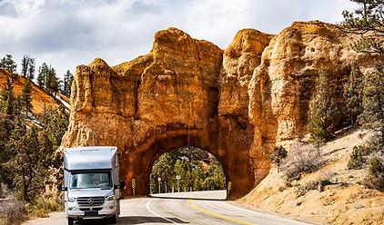 Sportsman's RV Rentals Class C rental enjoying the canyons