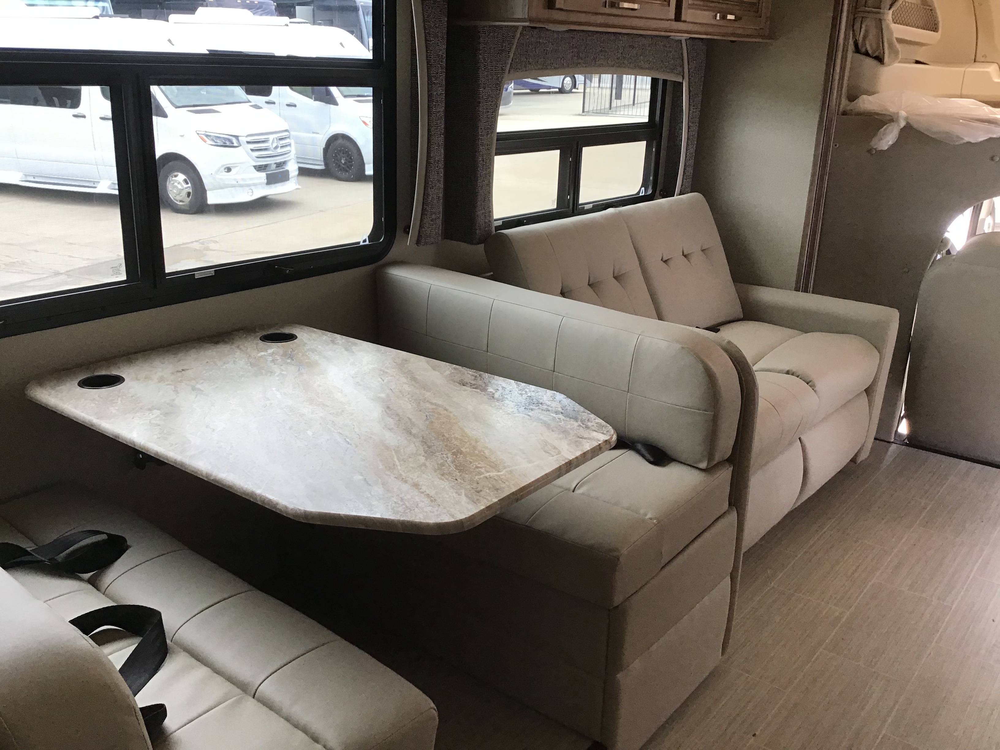 Photos | sportsmansrvrentals