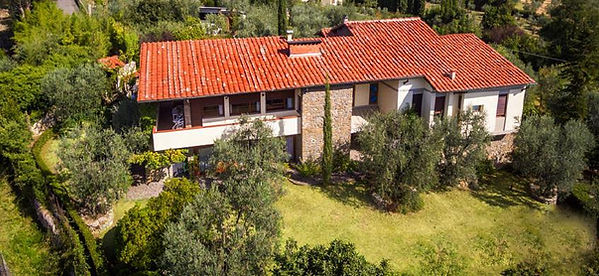 foto villa drone.jpg
