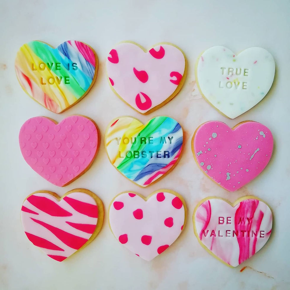 Thumbnail: Rainbow Heart Biscuit