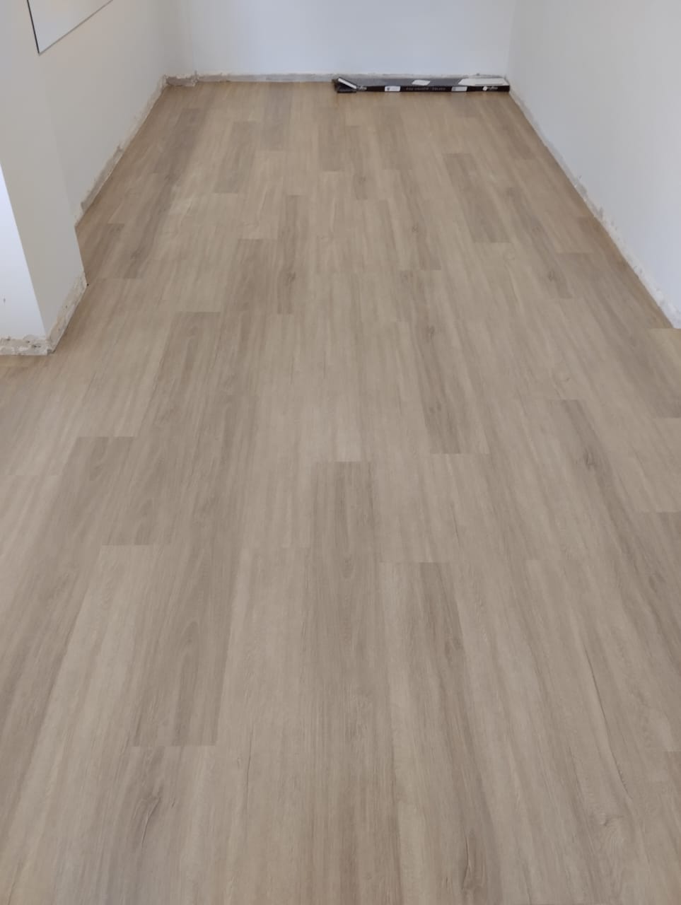 PISO VINÍLICO ANGELIM — foto 3