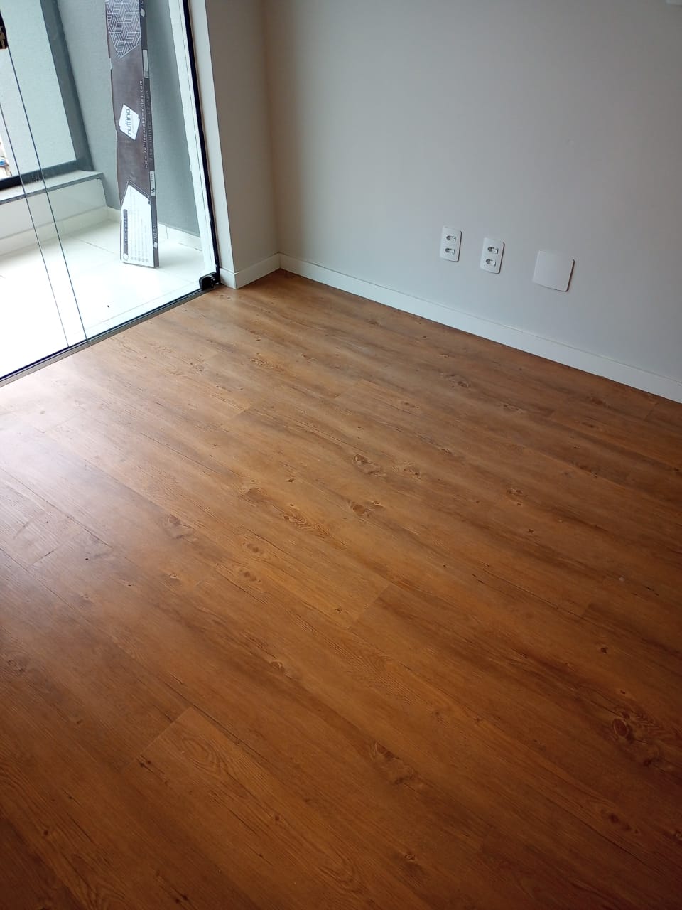 PISO VINÍLICO DE PVC SAPUCAIA — foto 3