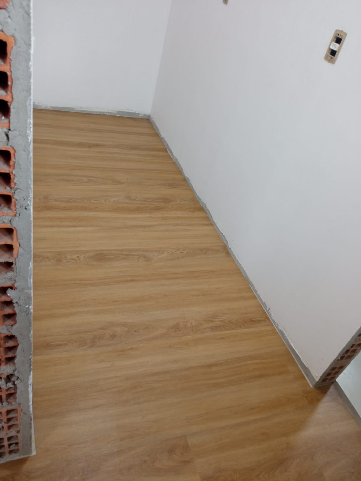 PISO VINÍLICO DE PVC PAPOULA — foto 2