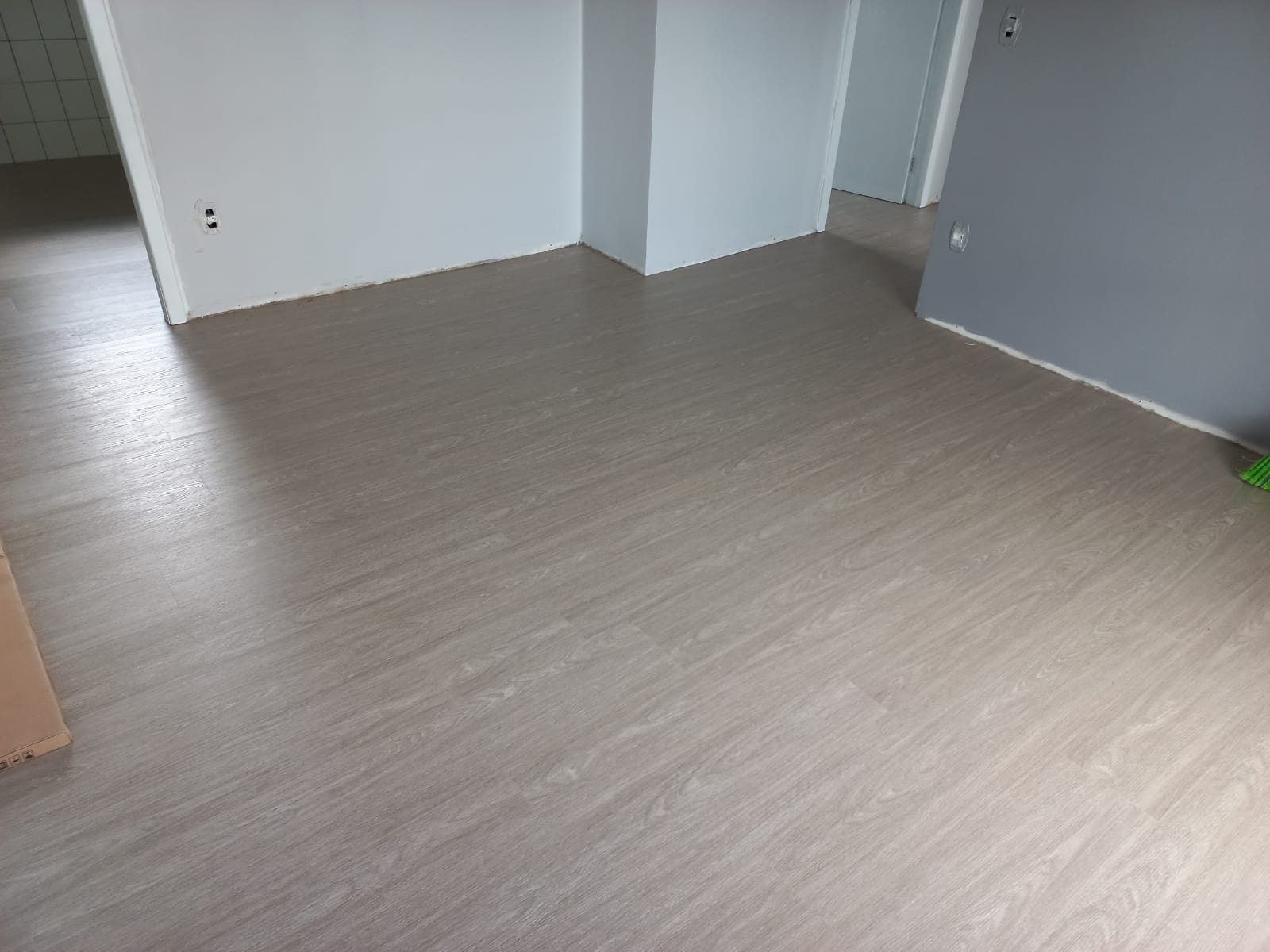 PISO DE PVC LAVANDA — foto 5