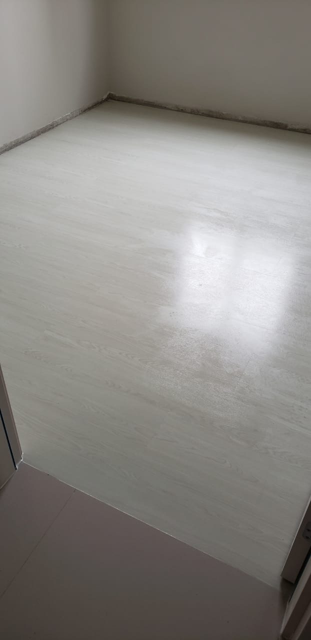 PISO DE PVC CREMA WHITE
