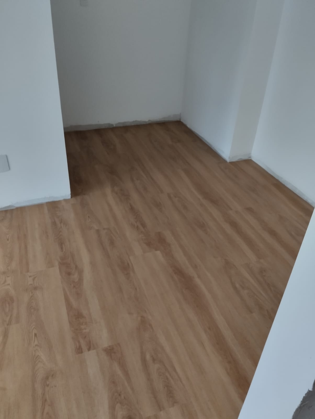 PISO VINÍLICO DE PVC PAPOULA