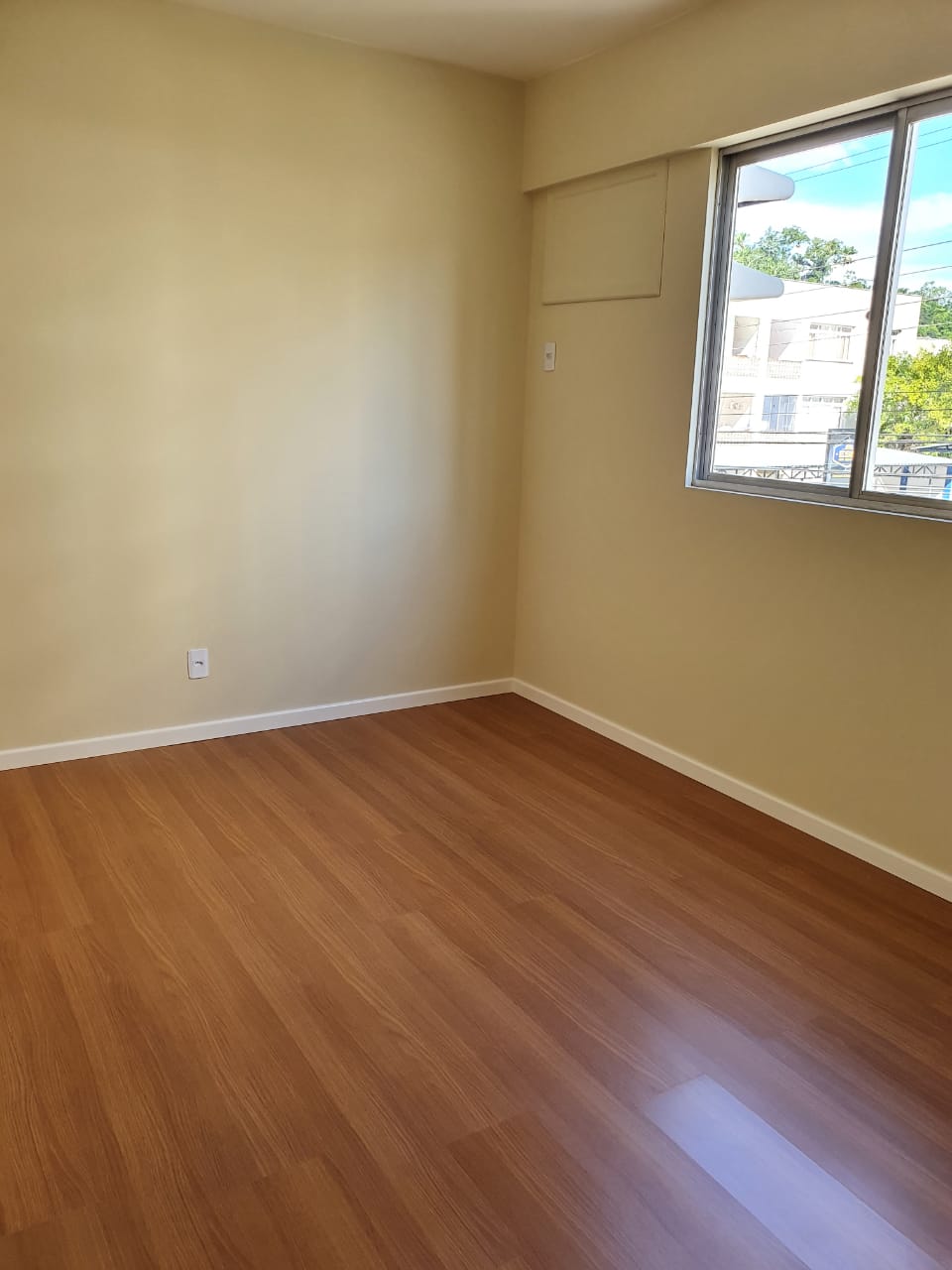 Piso laminado Carvalho — foto 3