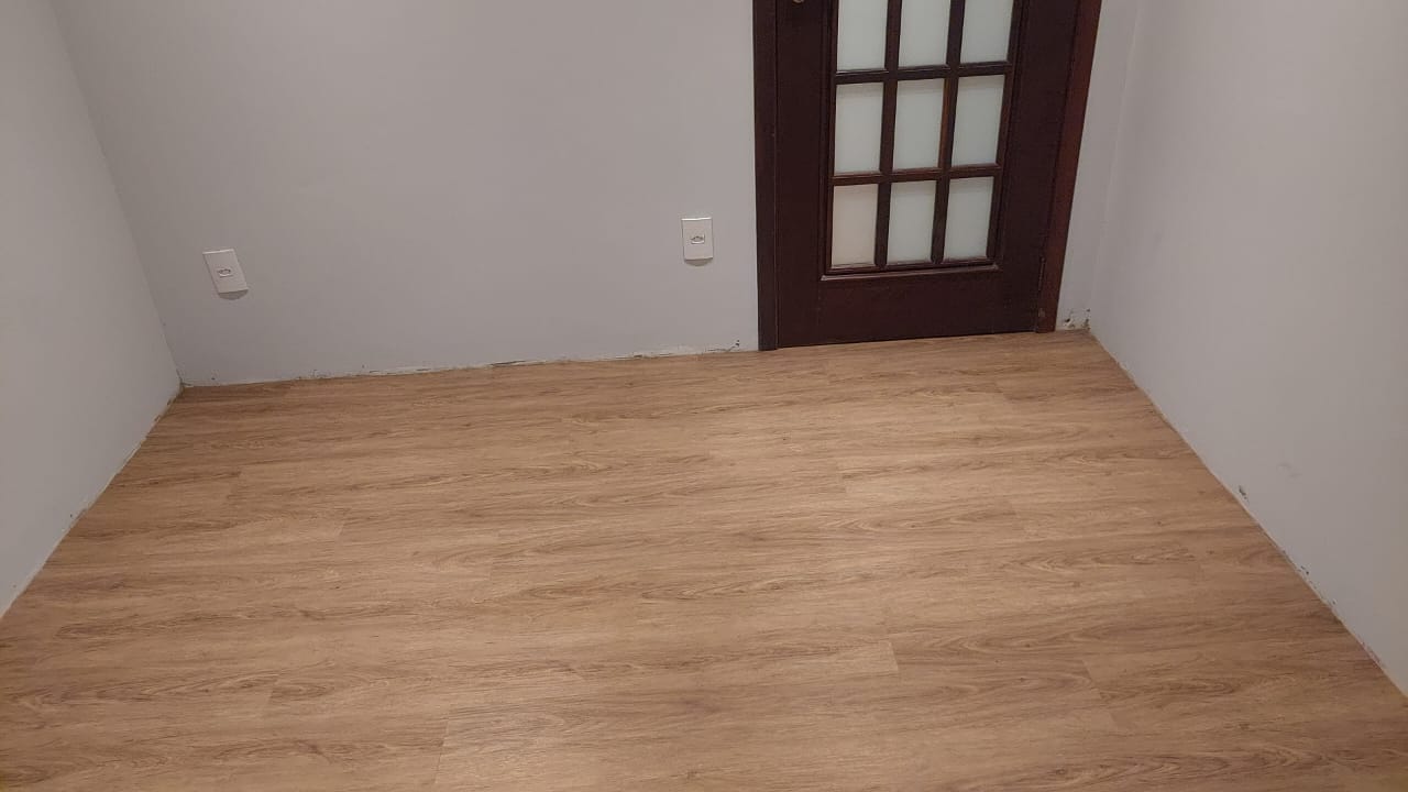 PISO VINÍLICO DE PVC AMÊNDOA — foto 8