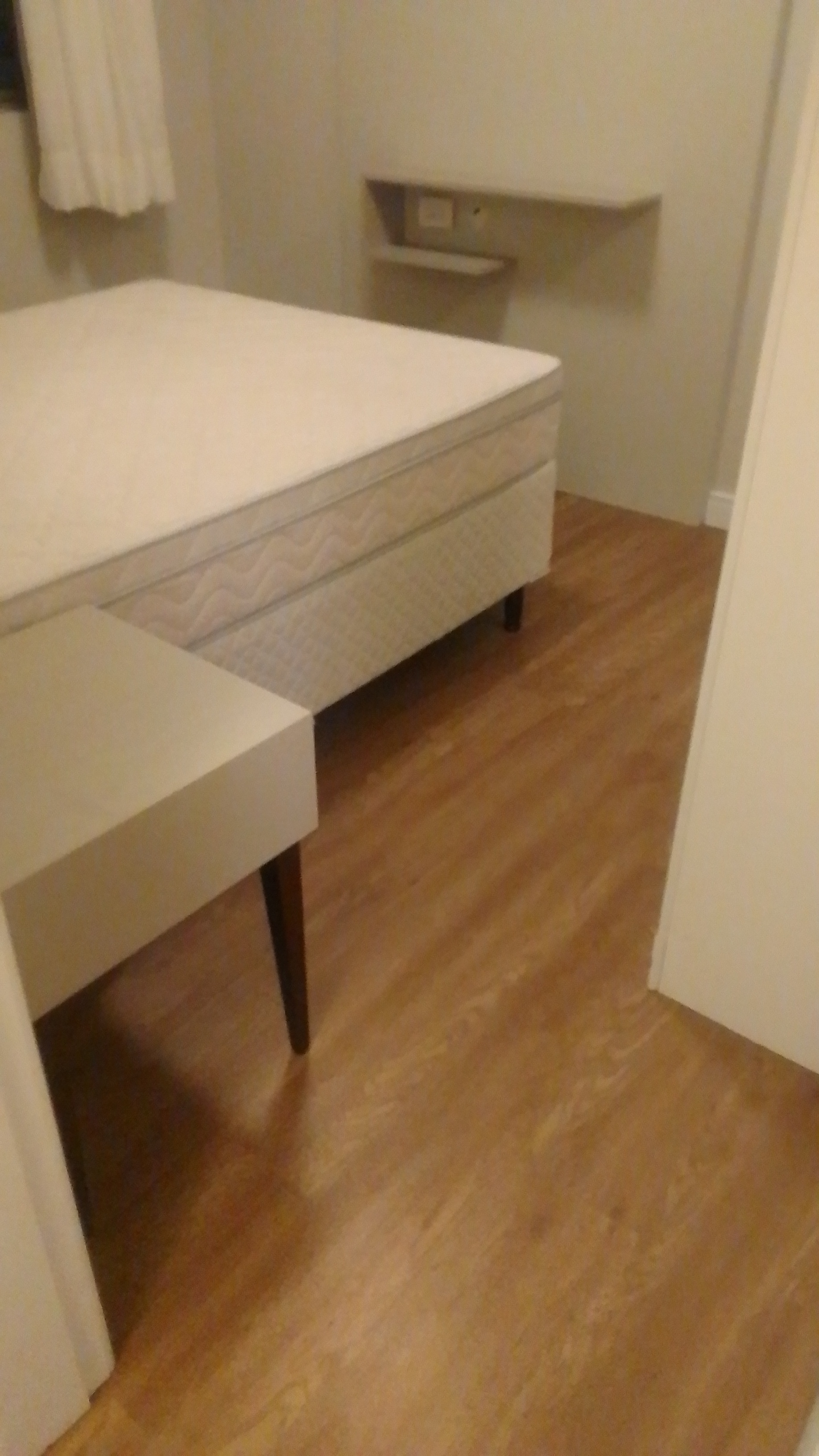 PISO VINÍLICO DE PVC ANDIROBA — foto 2