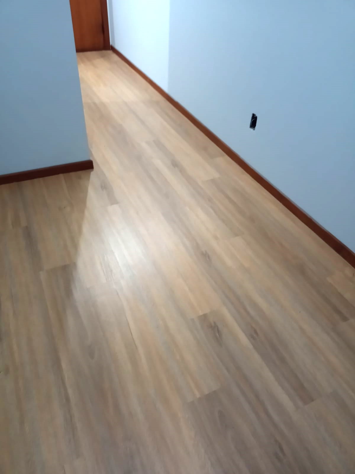 PISO VINÍLICO DE PVC TAUARI
