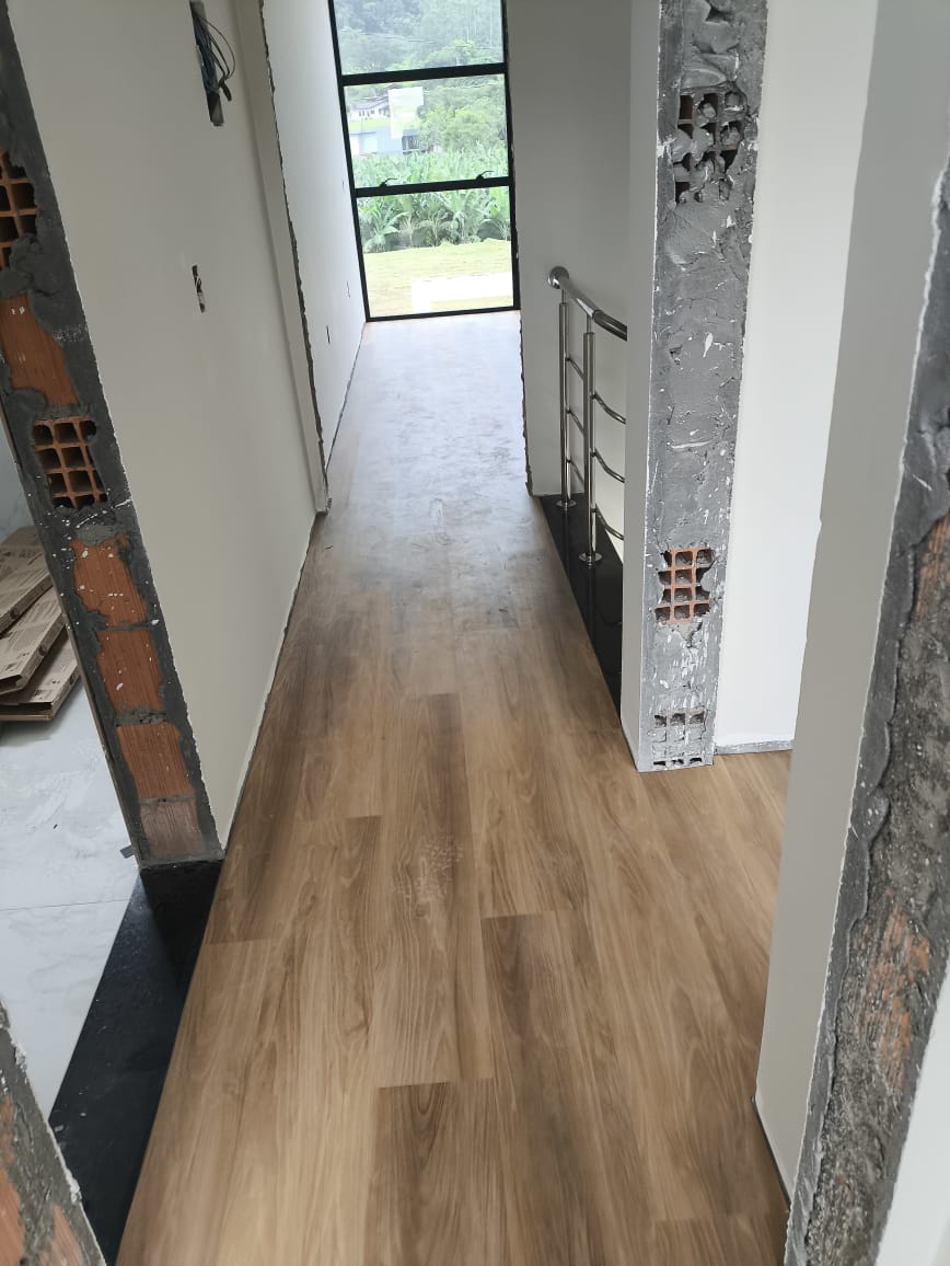 PISO VINÍLICO DE PVC CAMÉLIA