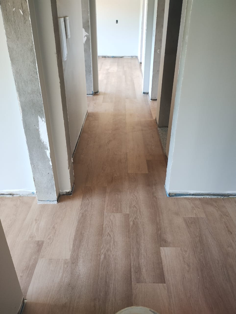 PISO VINÍLICO DE PVC GERBERA — foto 2