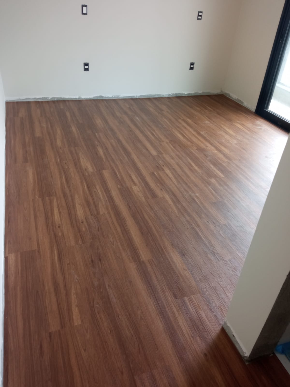 PISO VINÍLICO DE PVC DAMASCO — foto 6
