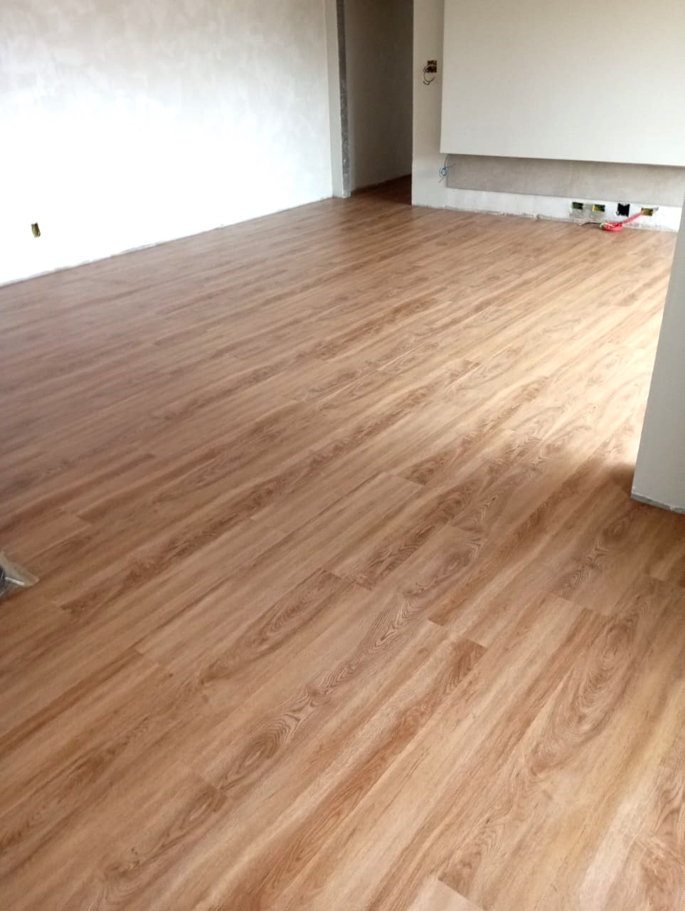 PISO VINÍLICO DE PVC PAPOULA