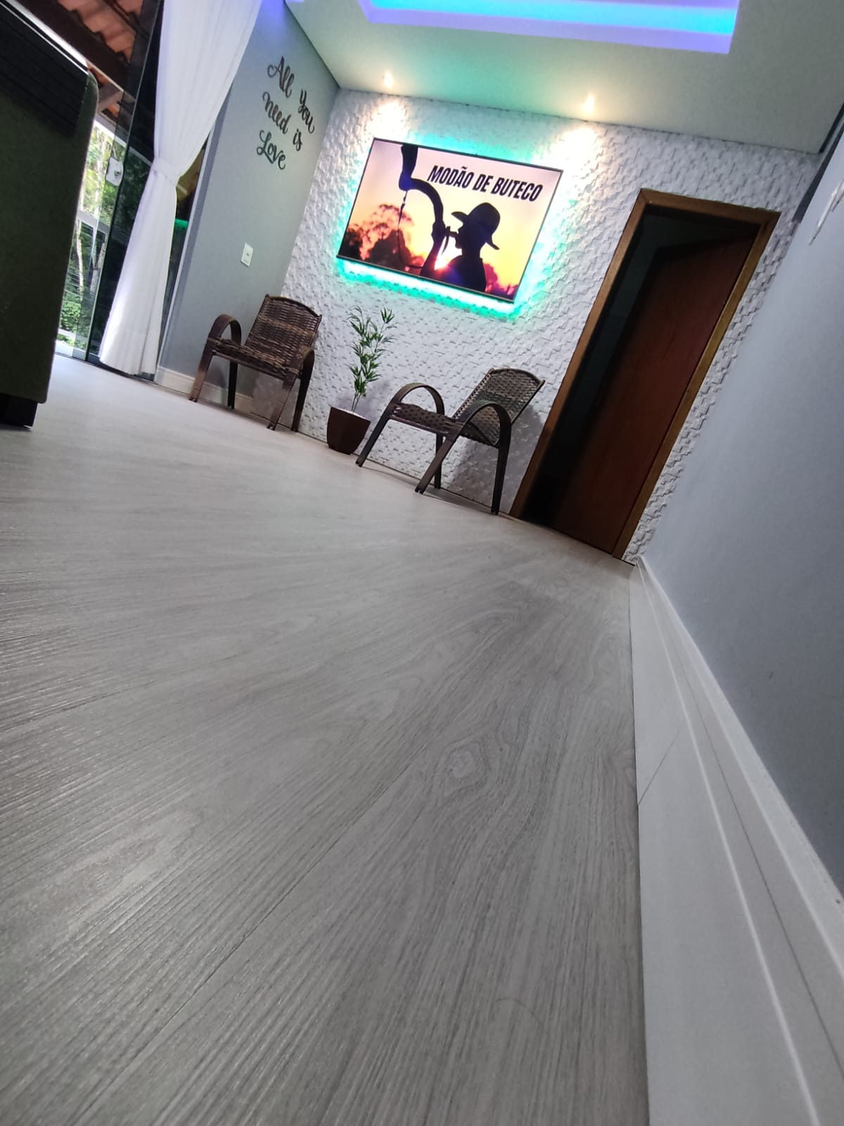 PISO VINÍLICO LINHEIRO — foto 9